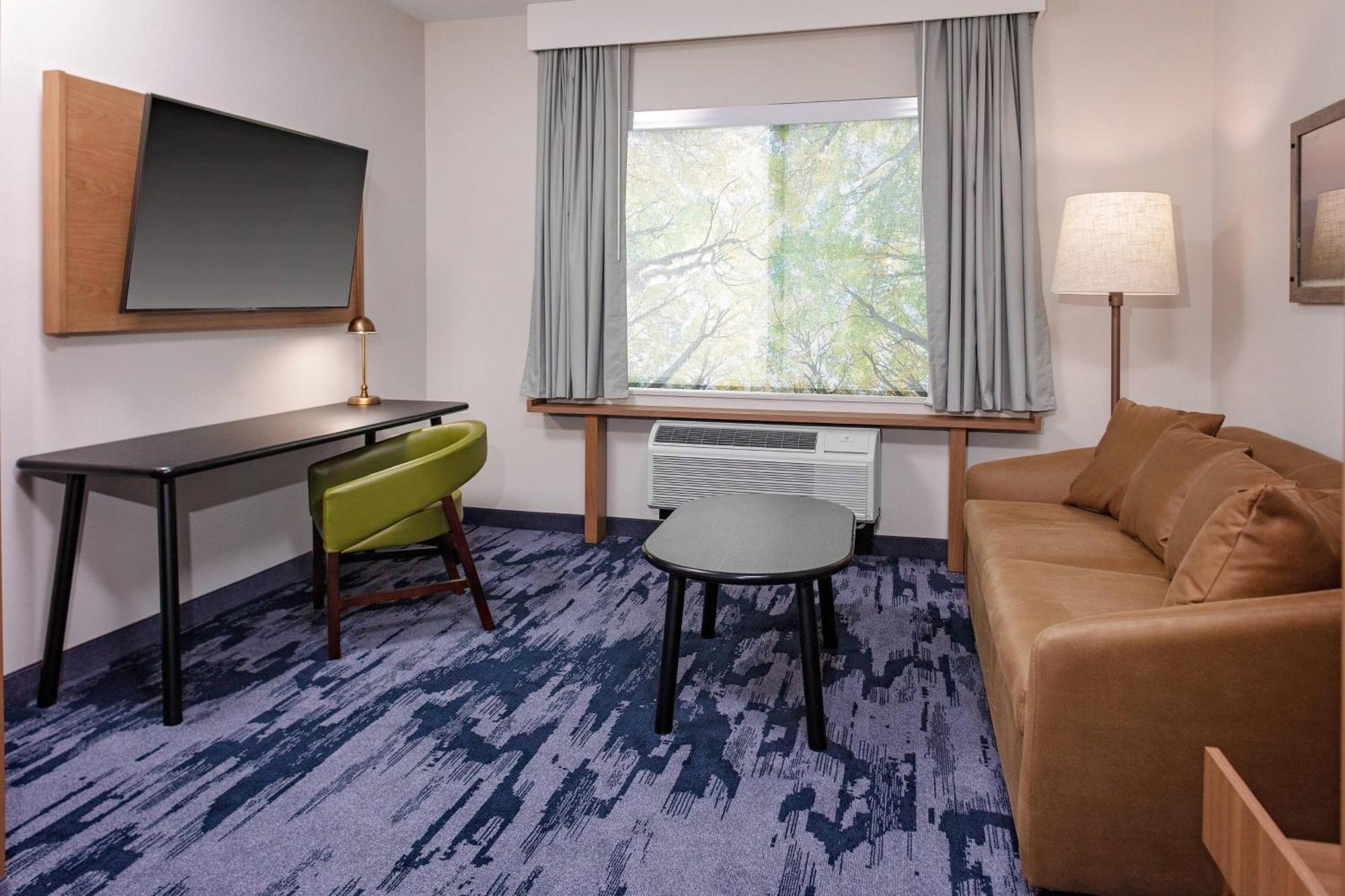 Fairfield Inn & Suites By Marriott Queensbury Glens Falls/Lake George Bagian luar foto